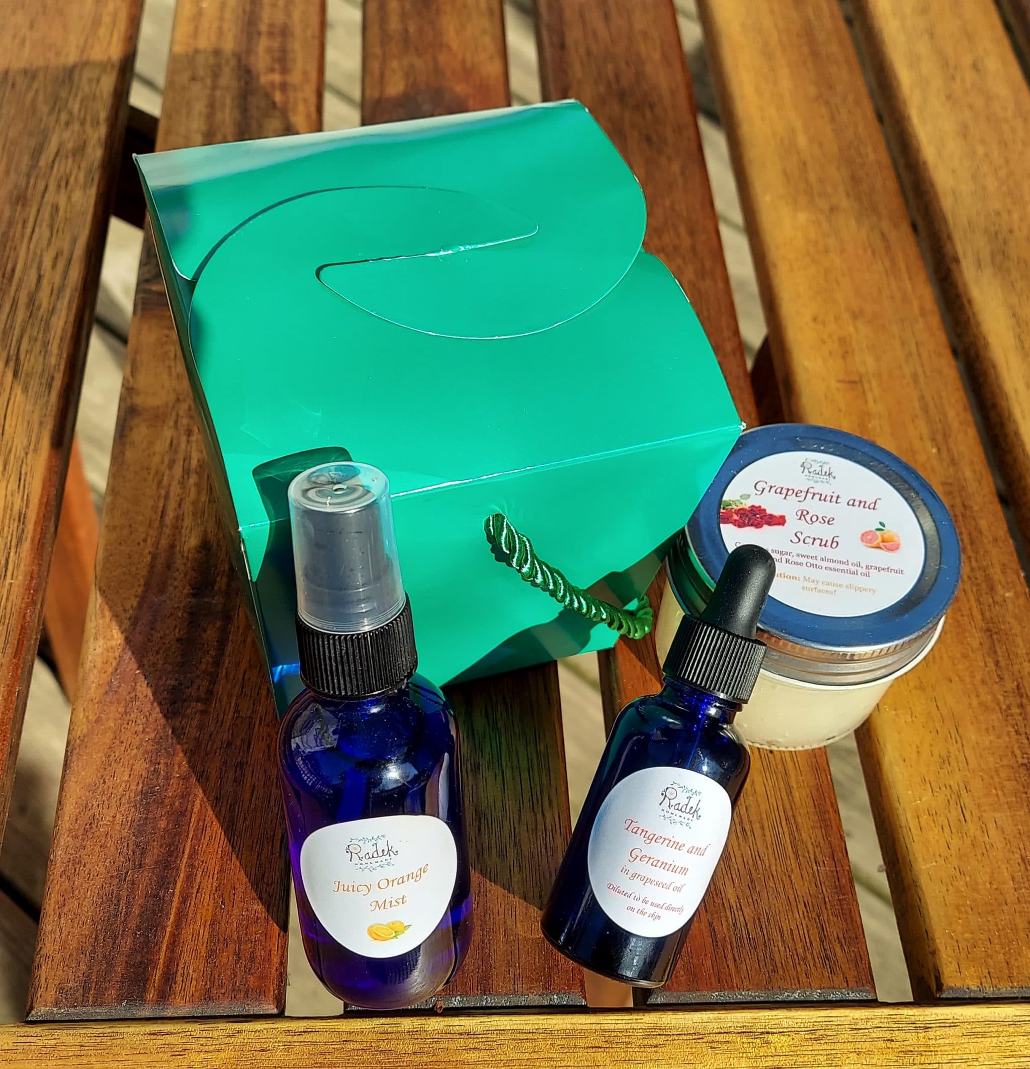 To Go Shower Box